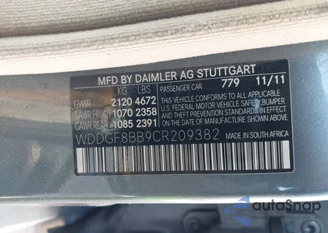 2012 Mercedes-Benz C 300 Luxury 4Matic/Sport 4Matic из США, поврежденный, VIN WDDGF8BB9CR209382